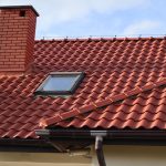 Rénovation de gouttières : comment savoir s’il faut les changer ou les réparer