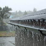 bruit de la pluie sur la toiture